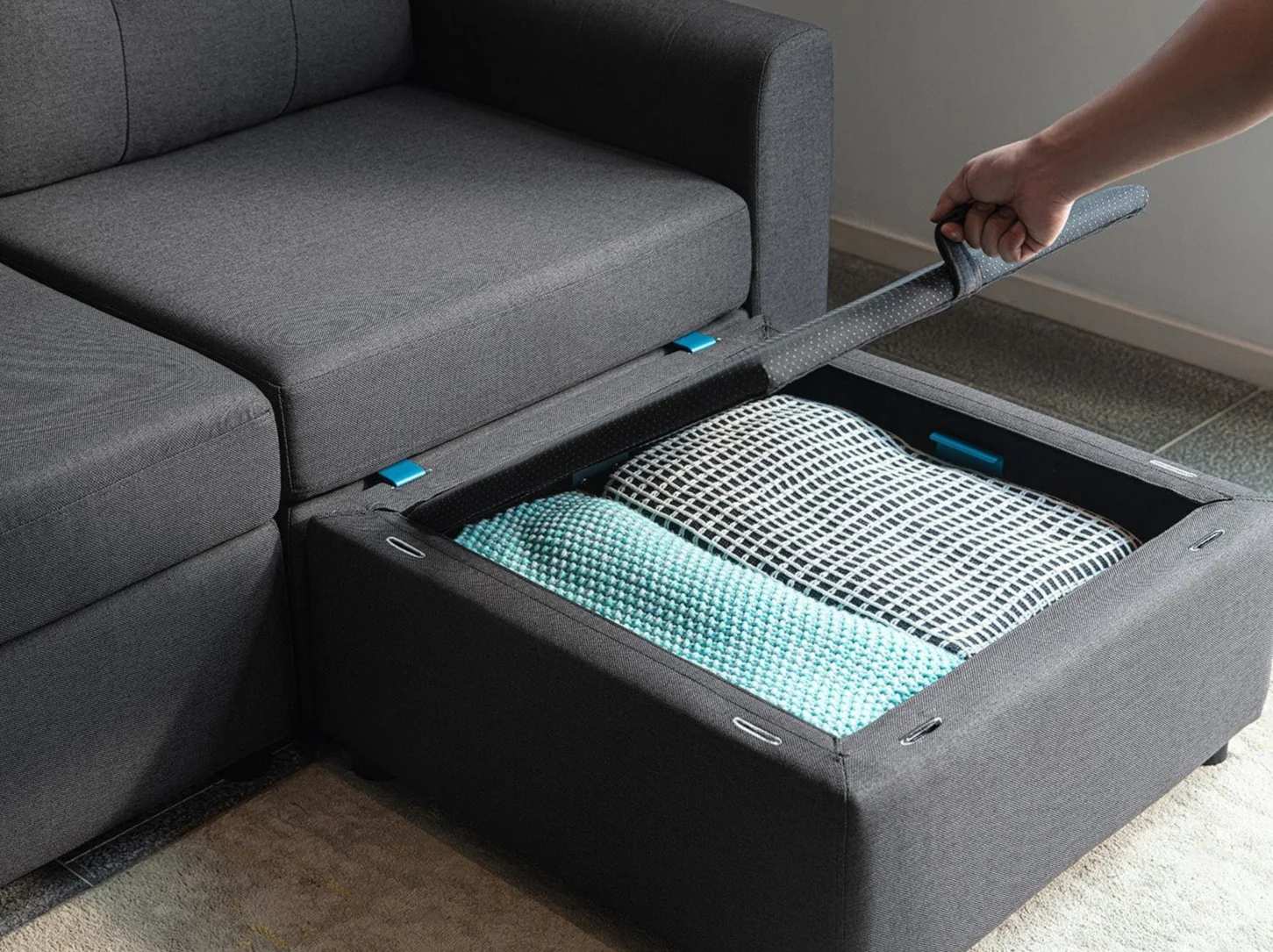 RUBIK III 3 Seats with 3 Ottomans & 2 Consoles - Image 11